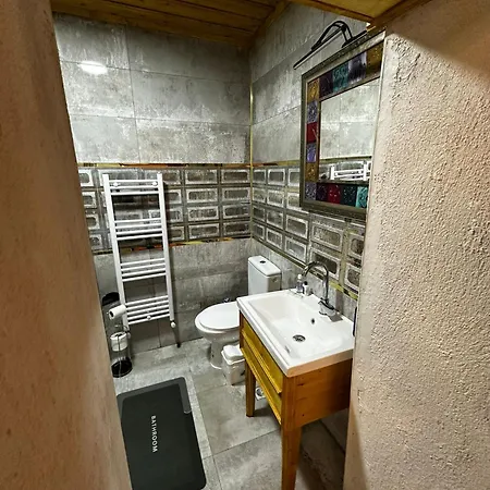 Aparthotel Silenos Stone House Antiq